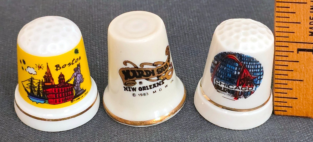 Charming 3pc Souvenir Ceramic Thimbles