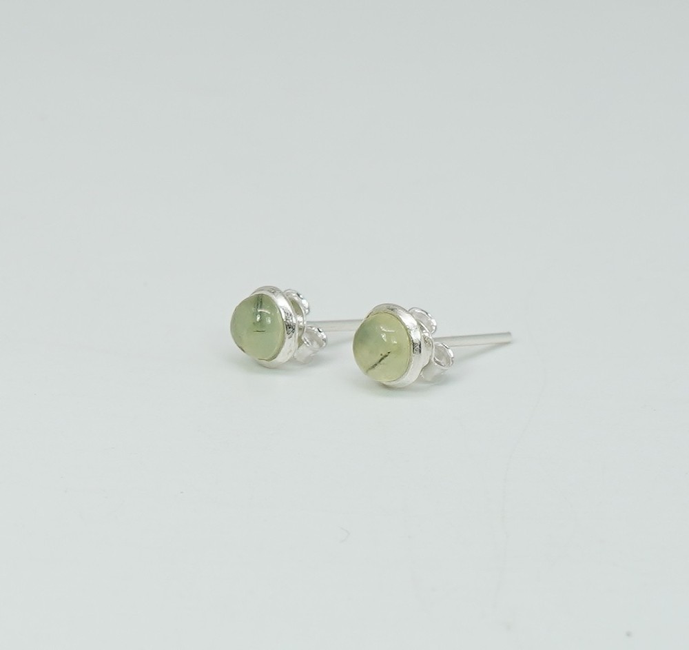 925 Solid Sterling Silver Green Prehnite Round Stud Earring