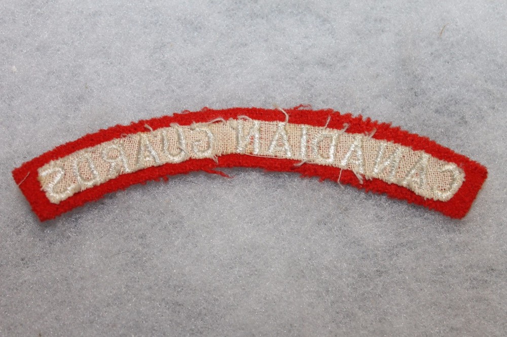 Original WW2 Royal Canadian Guards Cloth Uniform Flash (Patch)