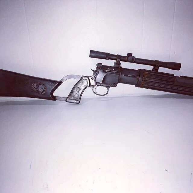 Boba Fett EE-3 blaster