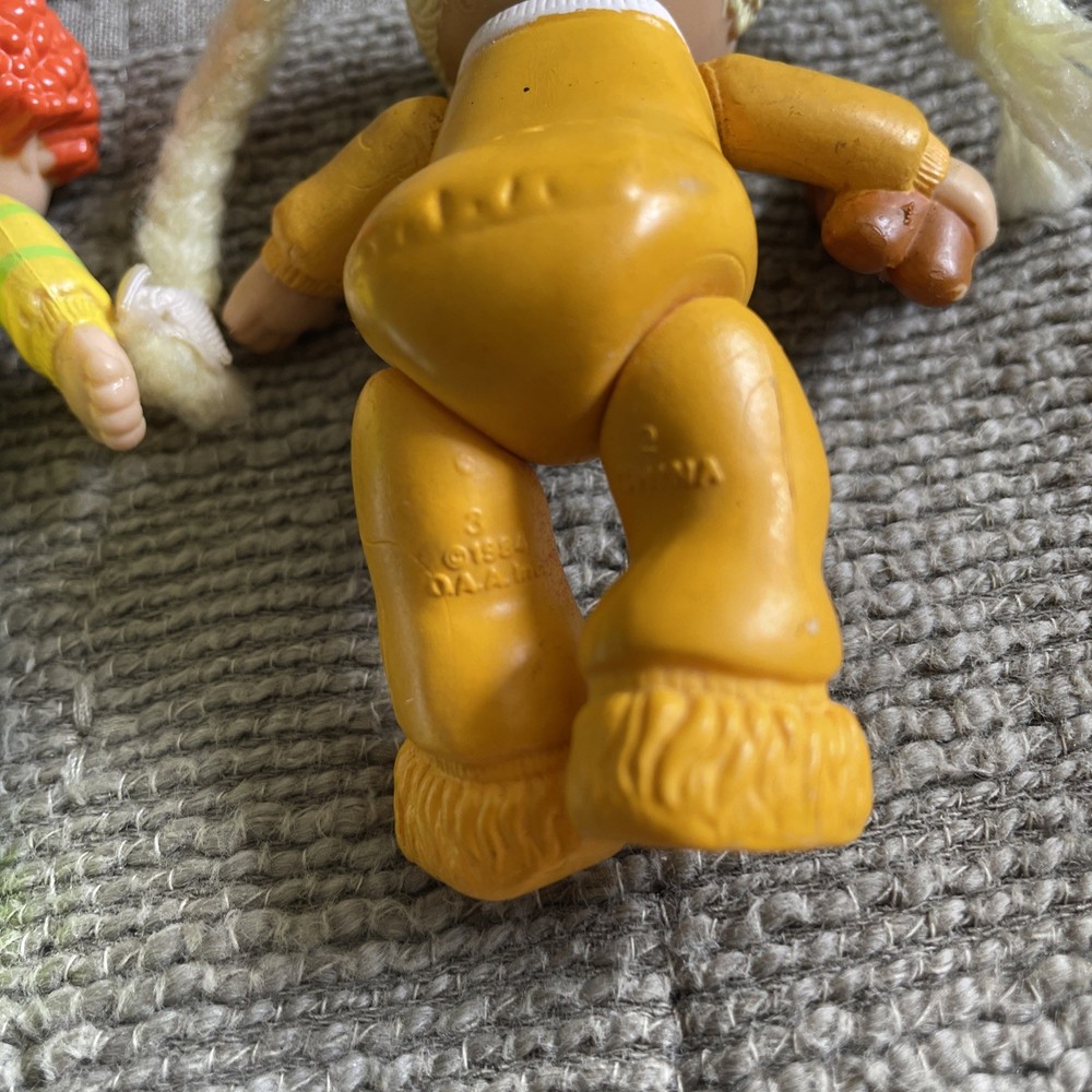 Vintage 1984 Cabbage Patch Kids Figures Figurines Set