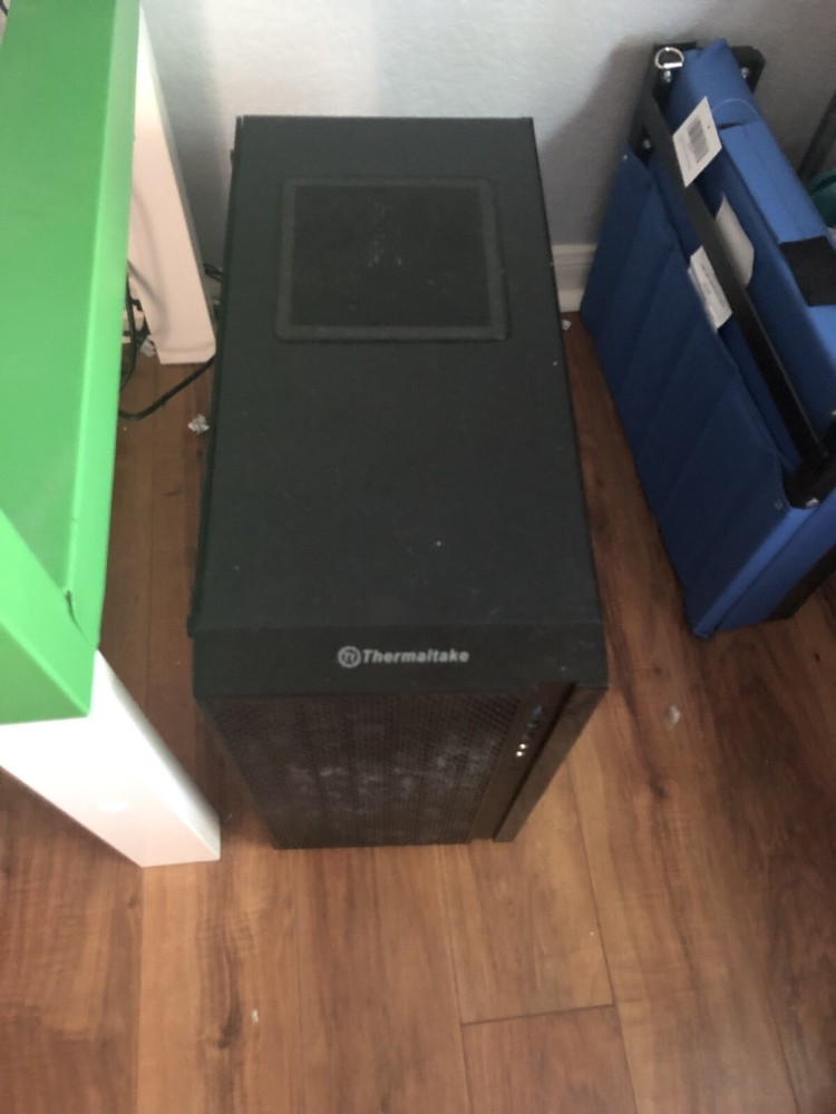Customized Gaming PC Semi-Used Condition. 800$