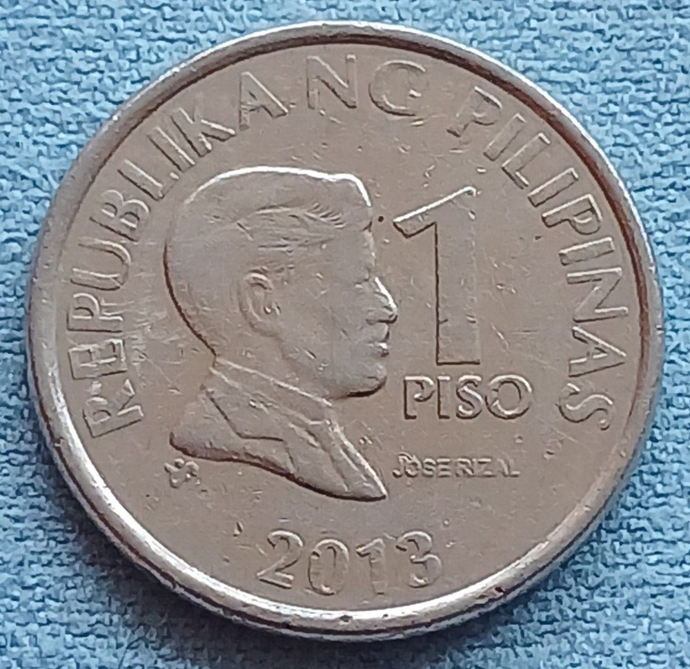 2013  Coin Philippines 1 piso.  Монета Филиппины 1 писо