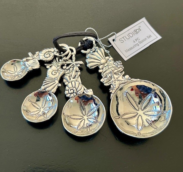 Ganz Studio 101  Sand dollar/ Shells Measuring spoon set