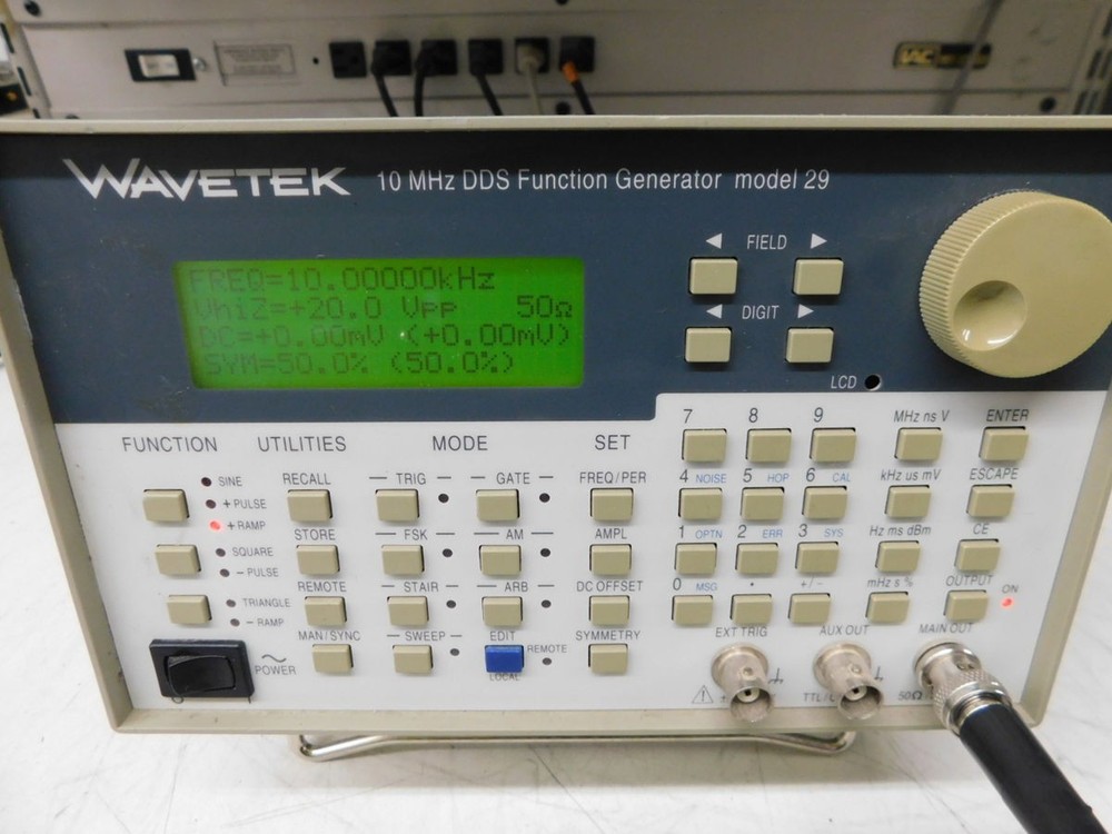 WAVETEK 29 FUNCTION GENERATOR 10 MHZ M7617