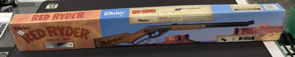 Daisy Red Rider Millenium Edition 2000 BB Gun Unused With Inserts W Box