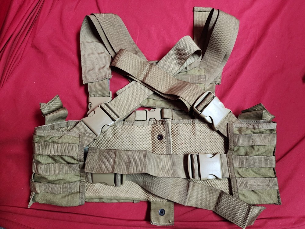 S.O. TECH MEDICAL ASSAULT HARNESS CHEST RIG TAN