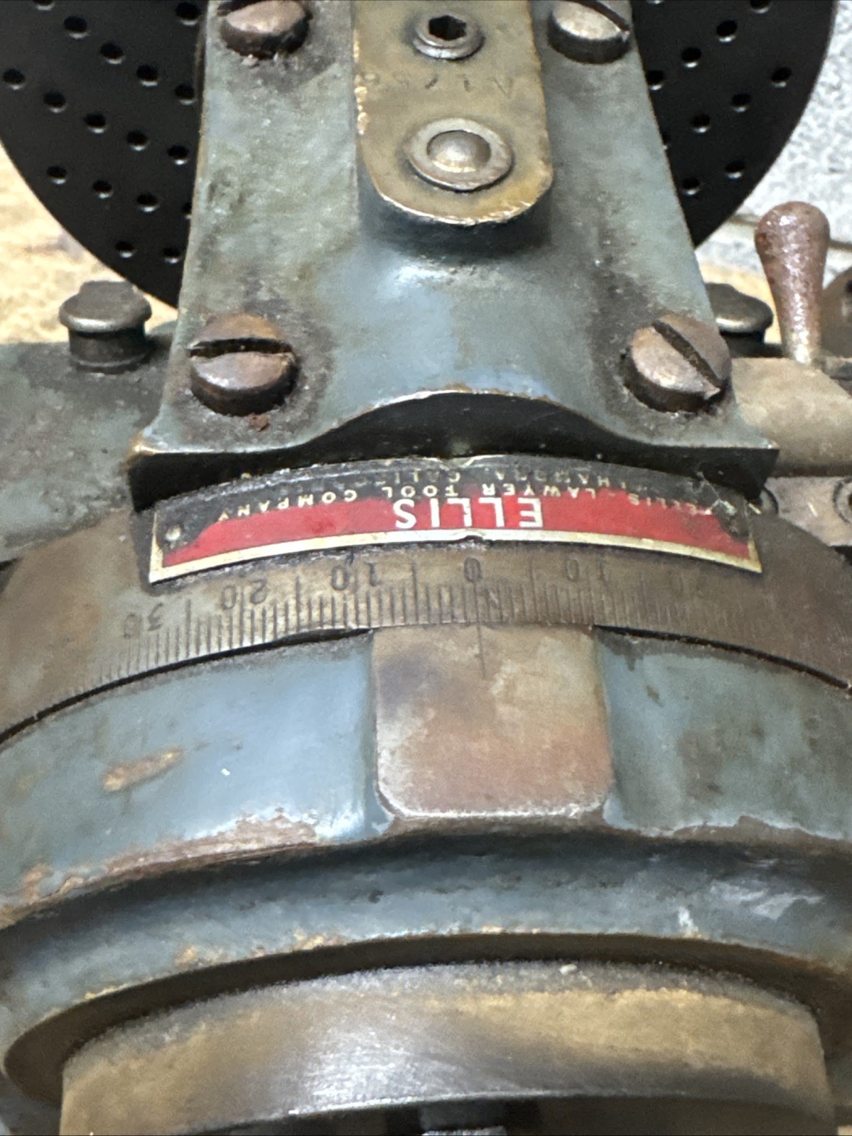 Ellis Dividing Indexing Head With 3 Plates