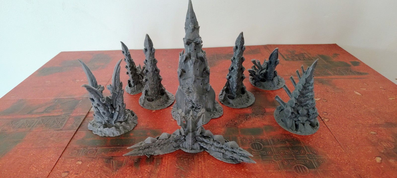Tabletop Terrain - Large Bulk Alien Lot - for Warhammer 40K/Kill Team 8 Pieces