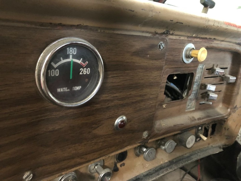 GMC BRIGADIER Speedometer Instrument Cluster - Used