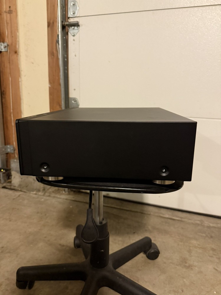 MARANTZ DV7001 Functional Great Condition AS IS