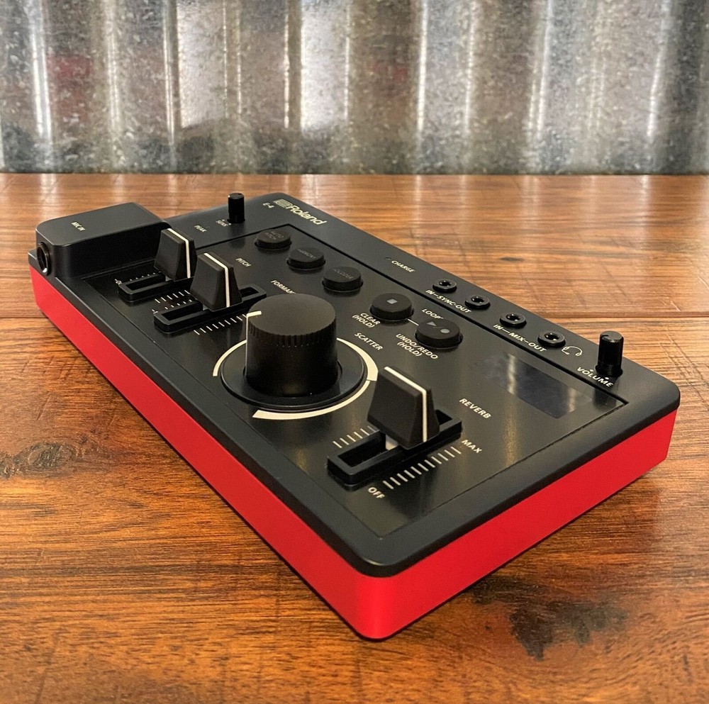 Roland E-4 AIRA Compact Voice Tweaker Vocal Looper Harmonizer Vocoder