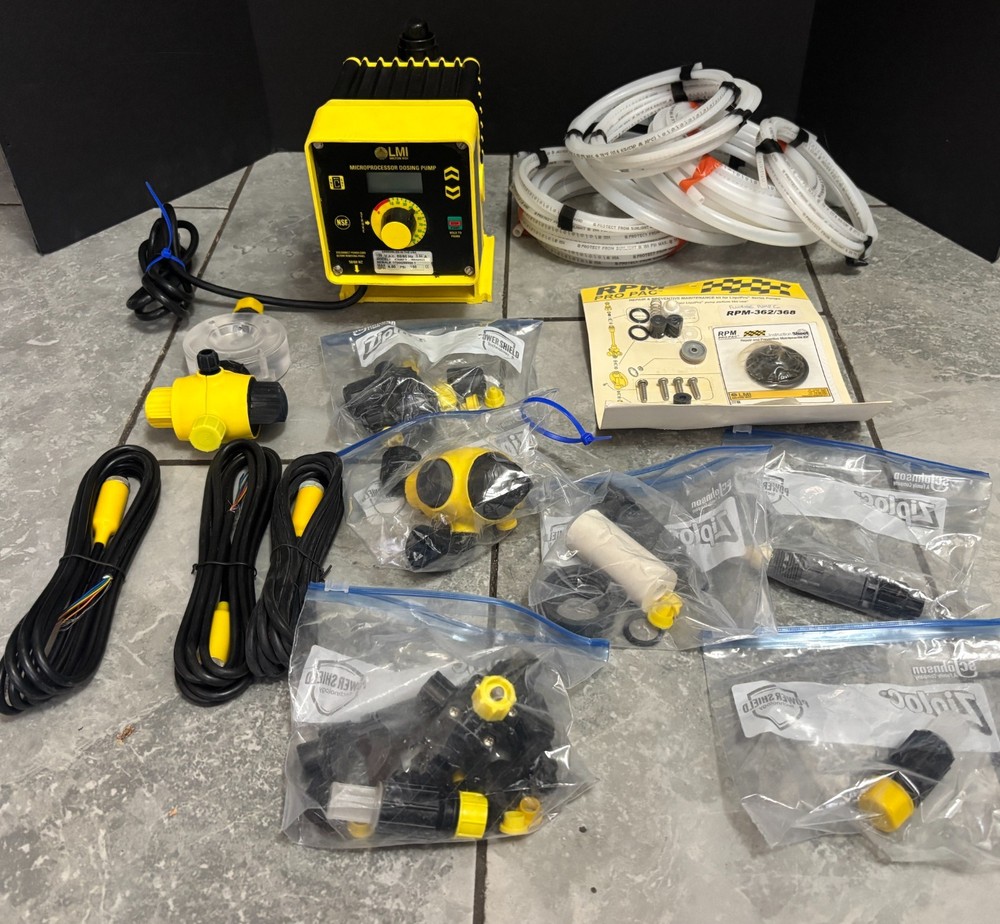 LMI Milton Roy Microprocessor Dosing Pump C921-469SI C921469SI + EXTRAS (read)