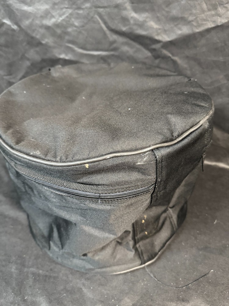 Kaces tom drum bag case, 12" wide x 10" deep. Very good functionally.