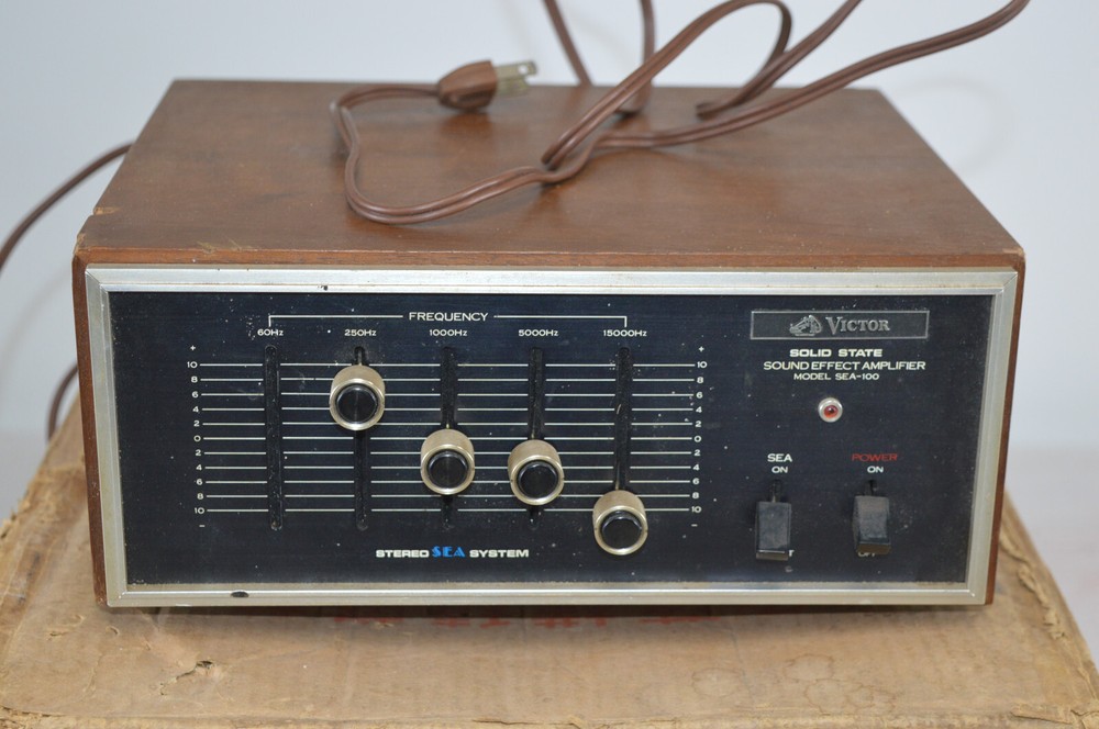 Vintage Victor SEA-100 Solid State Sound Effect Amplifier