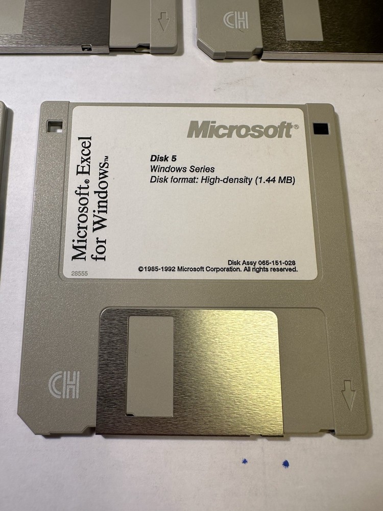 Microsoft Excel For Windows 3.5” Floppy Disc 1-5 1992 Version 4.0