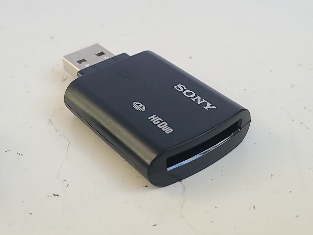 Genuine SONY MSAC-UAH1 Memory Stick PRO-HG Duo USB Adaptor Card Reader - EUC