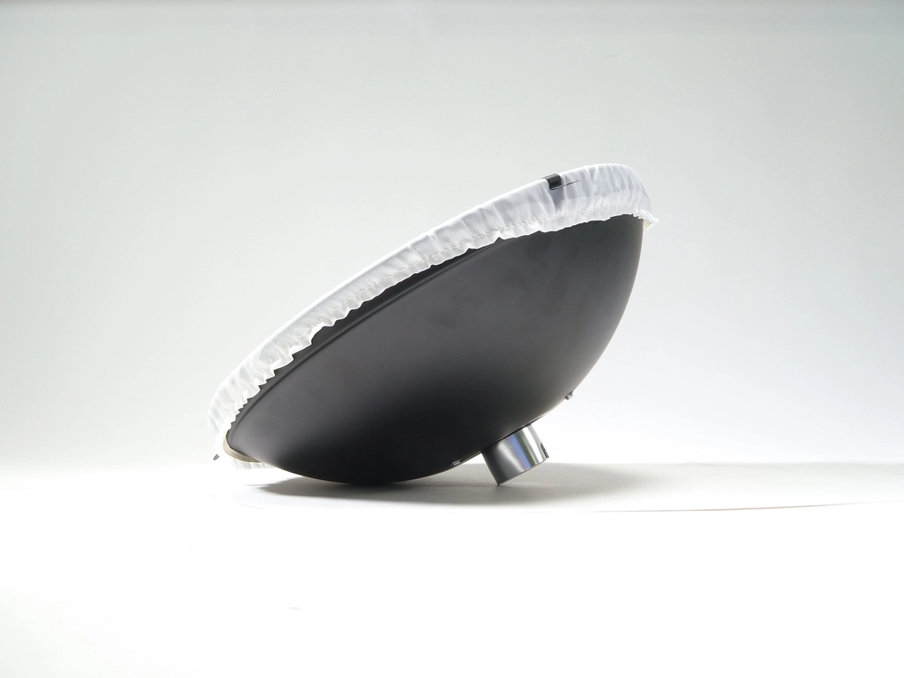 Quantum QF82 Beauty Dish w/ Grid Diffuser