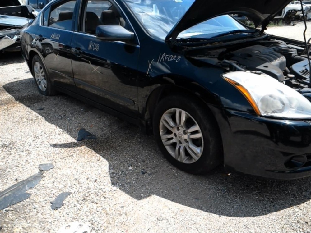 ALTIMA 2012 Keys/Latches/Locks 104856589