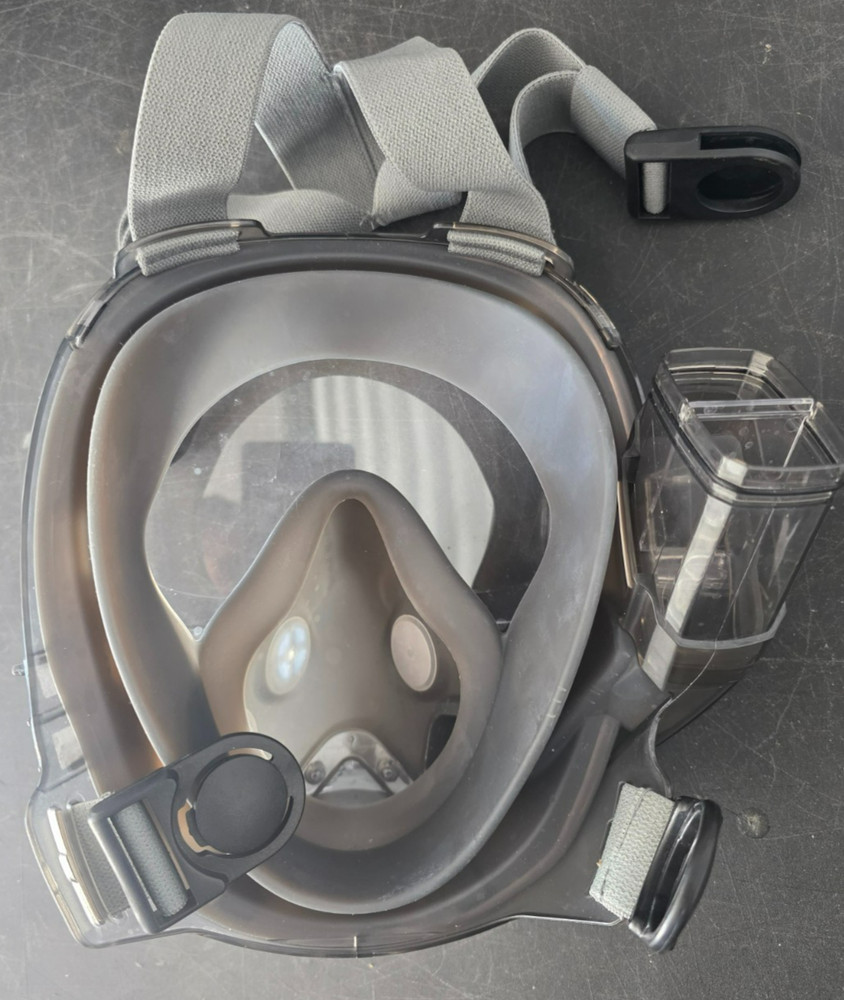 Oceanic Full Face Snorkelling Mask - Large **Some missing accessories** 1893025
