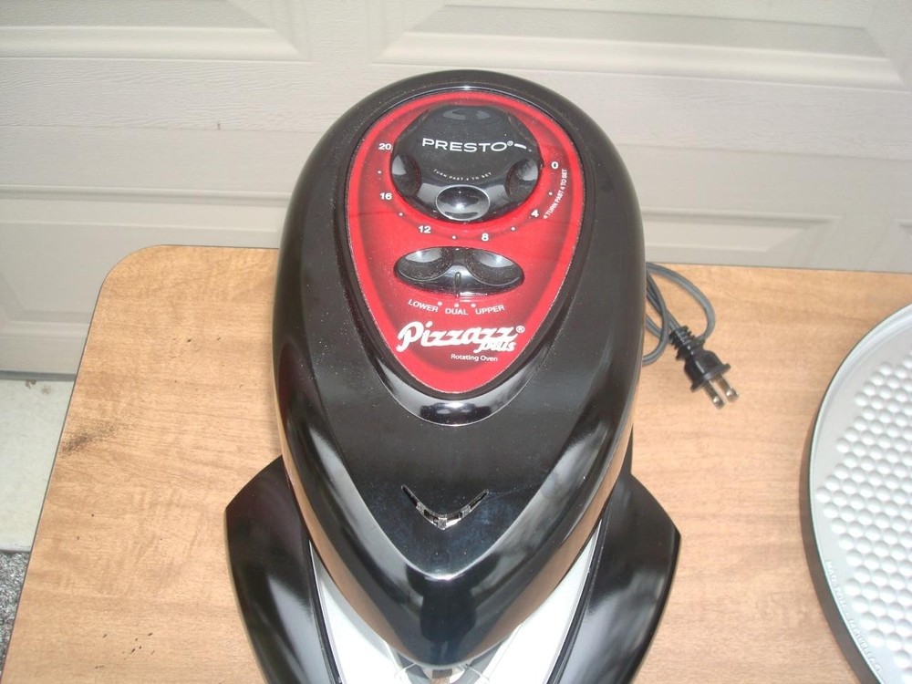 Presto Pizzazz Plus Rotating Pizza Oven 0343003 Dual Element Black Tested - Nice