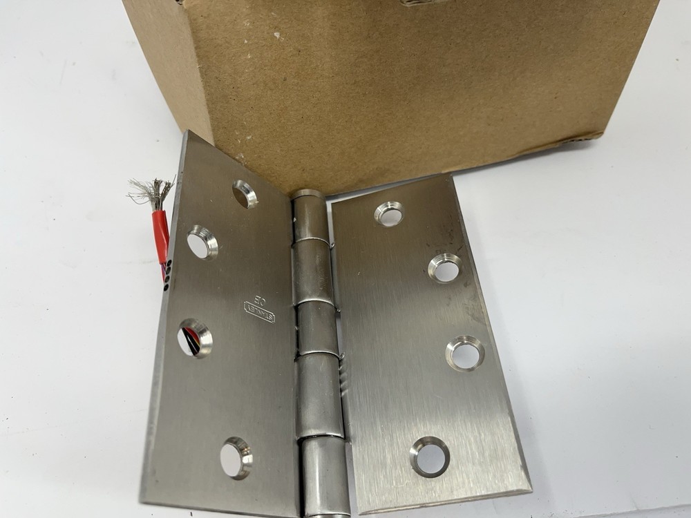 Stanley Security CECB191-18 4-1/2X4-1/2 32D Electrified Hinge SSL