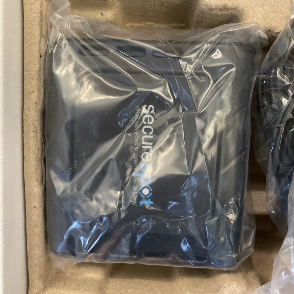 D-LINK DSD-150 SecureSpot Internet Security Firewall Free Shipping