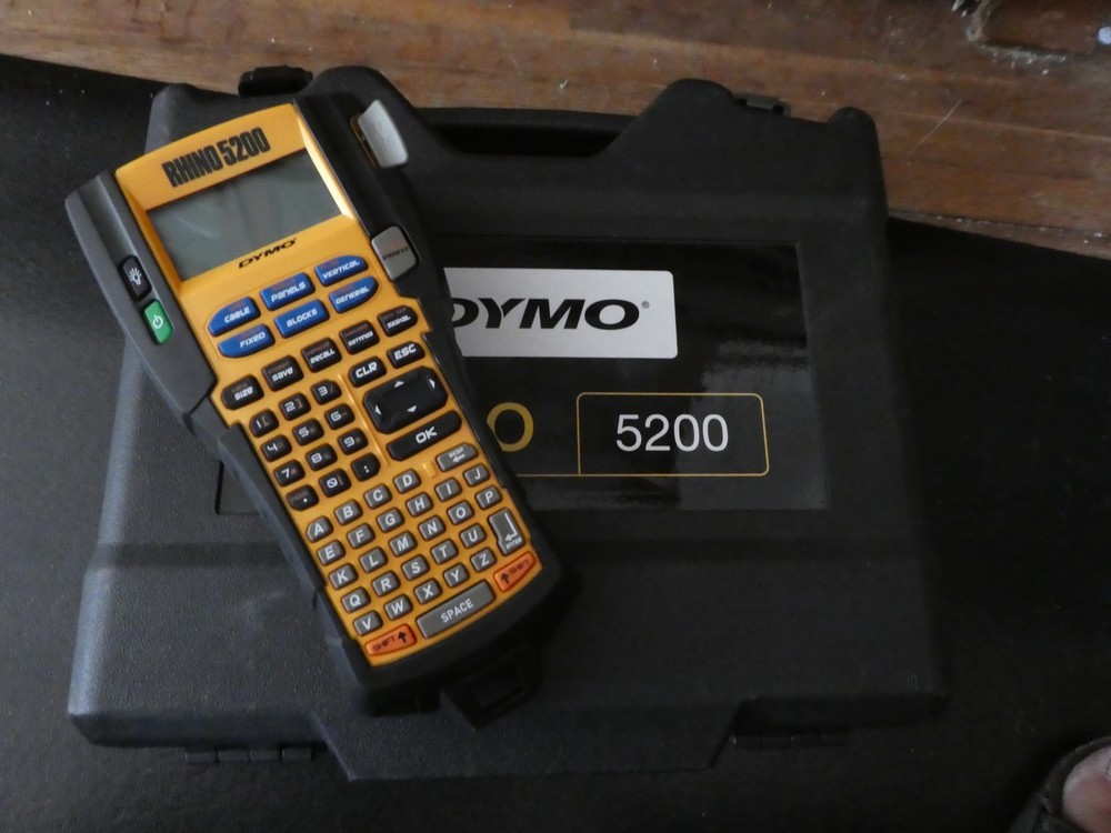 Dymo Rhino 5200 Label Maker Printer Datacom Electrical MRO Professional