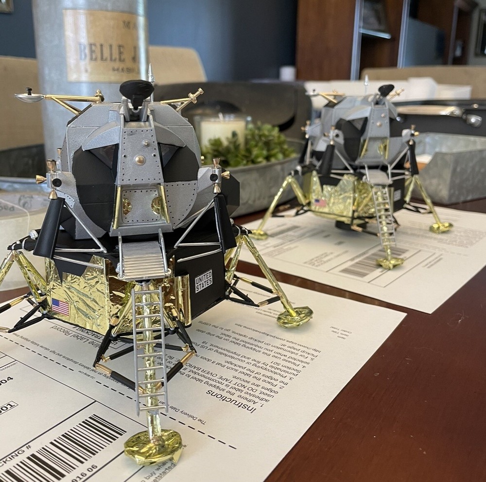 NASA Apollo LEM Lunar Module 1:48 Scale Model