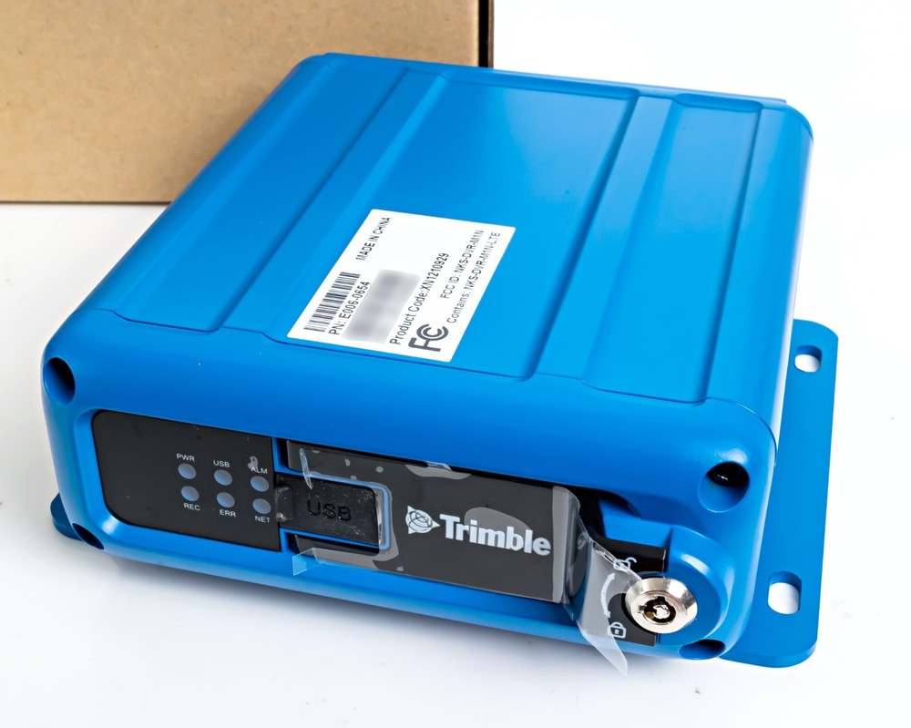 Trimble M-010-0761 4-Channel DVR & ADAS Solution w/Camera - Open Box