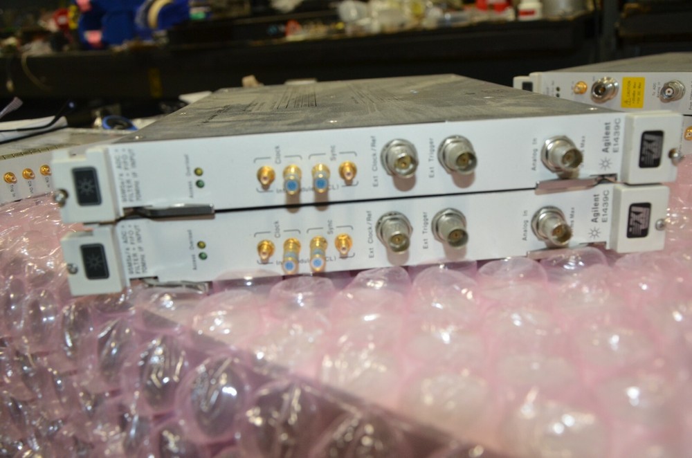 Agilent E1439C VXI Module 75000 Series C With Suhner .5 Watt Termination E8403a