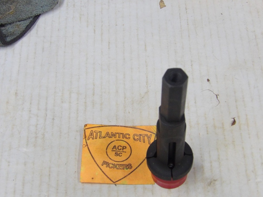 MILLER TOOL 9381 Input Shaft Bearing Cup Remover