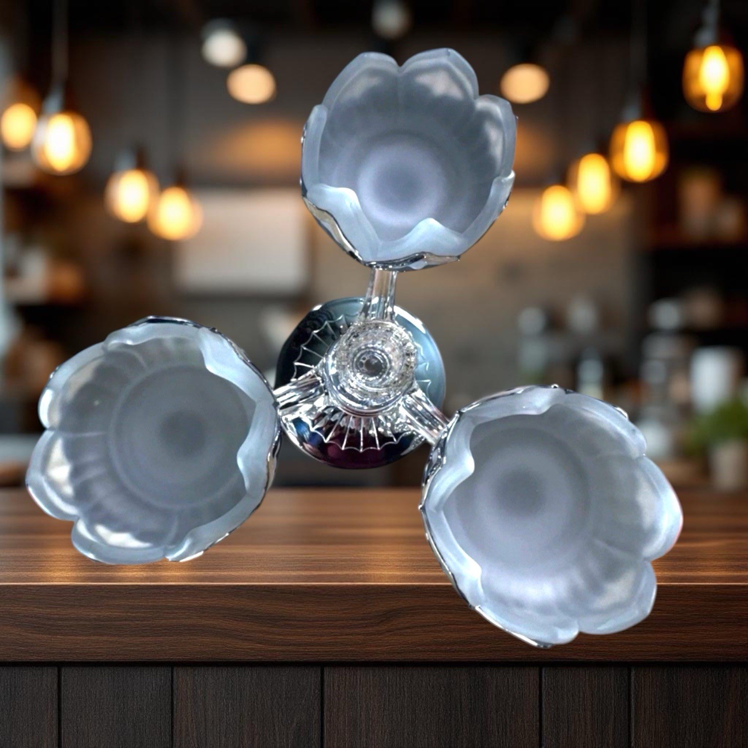 Vintage 1935 MCM Krome Kraft Farber Bros and Cambridge Glass. 3 Tulips Uranium