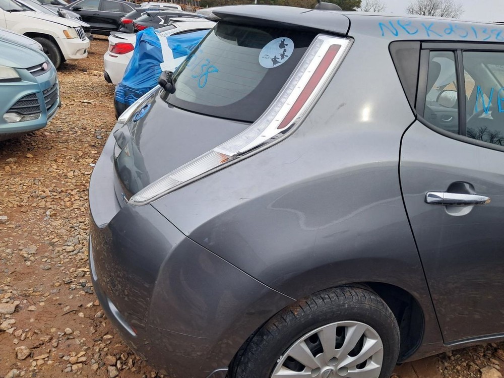 Console Front Floor Cloth S Fits 14-17 LEAF 4884151