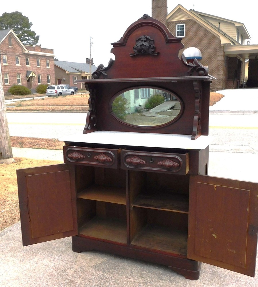 Small Victorian Walnut Sideboard/Buffet