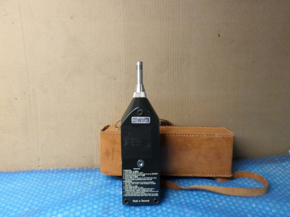 Bruel Kjaer Type 2215 Portable Precision Sound Level Meter Octave Analyzer