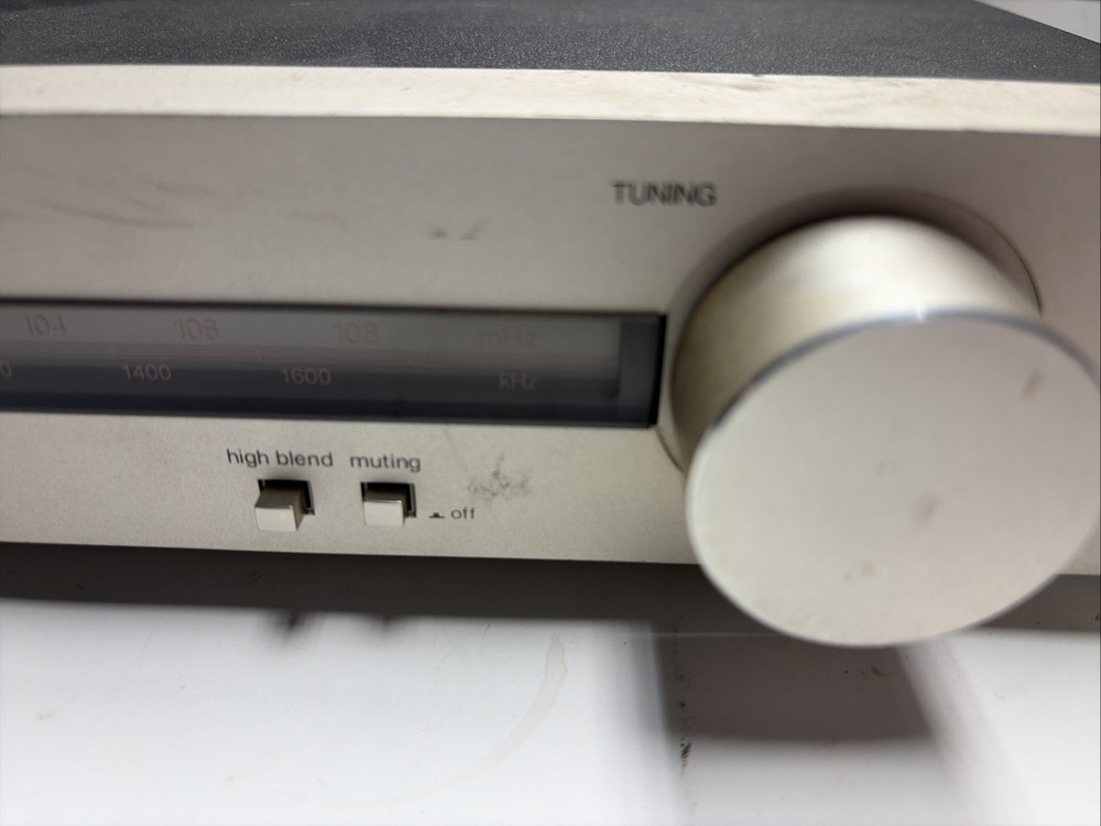 Harman Kardon TU610 Linear Phase AM/FM Tuner Silver Tested Working