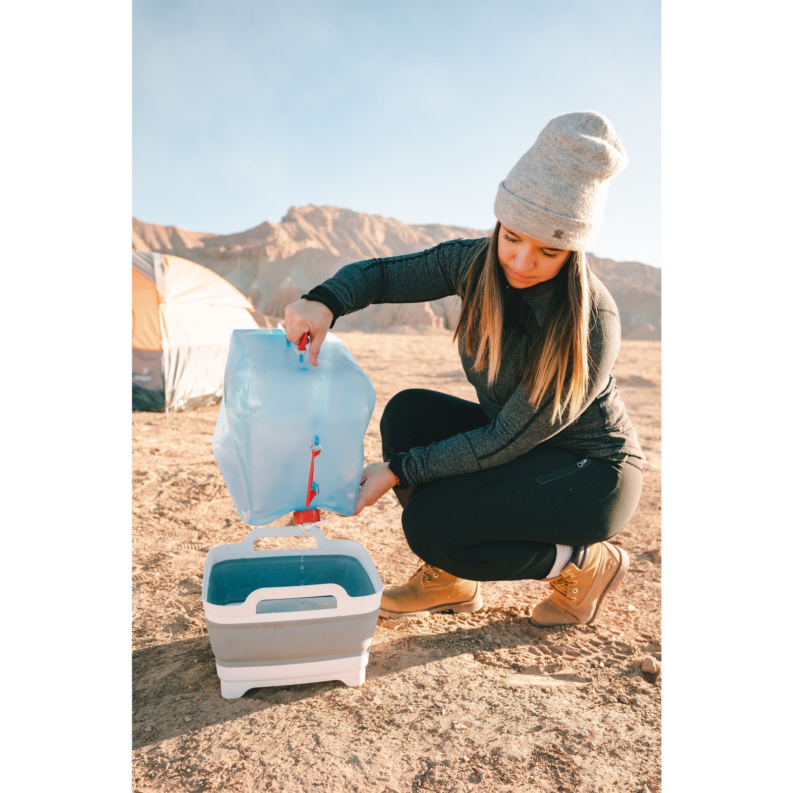 Stansport 5 Gallon Dispensing Water Carrier