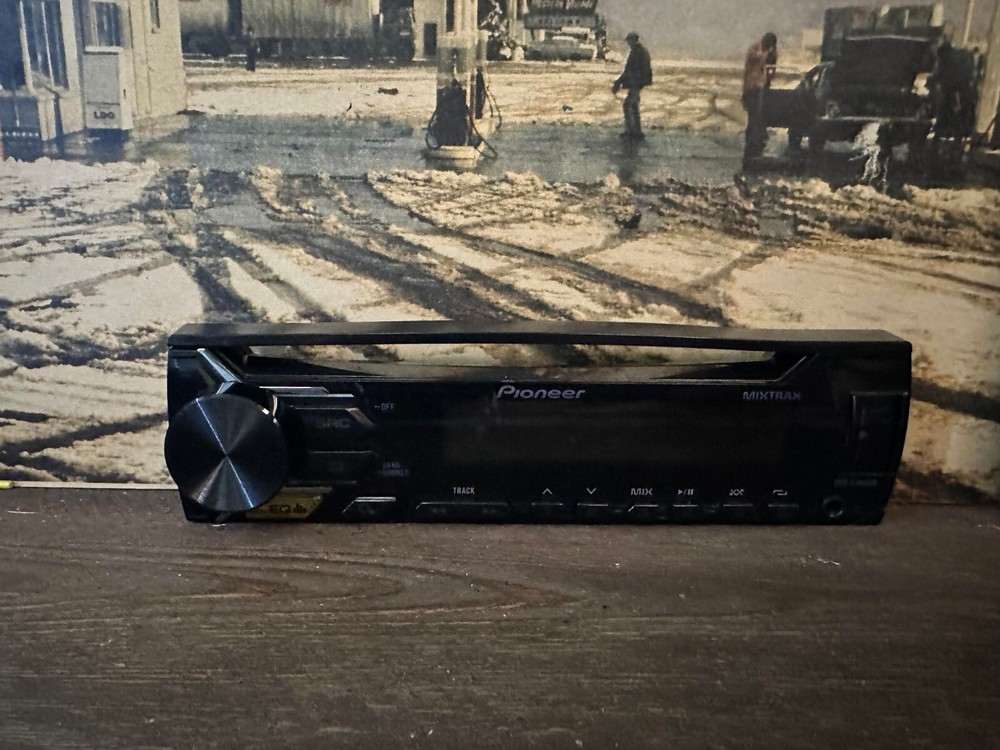 deh-x1900ub pionner   FACEPLATE only