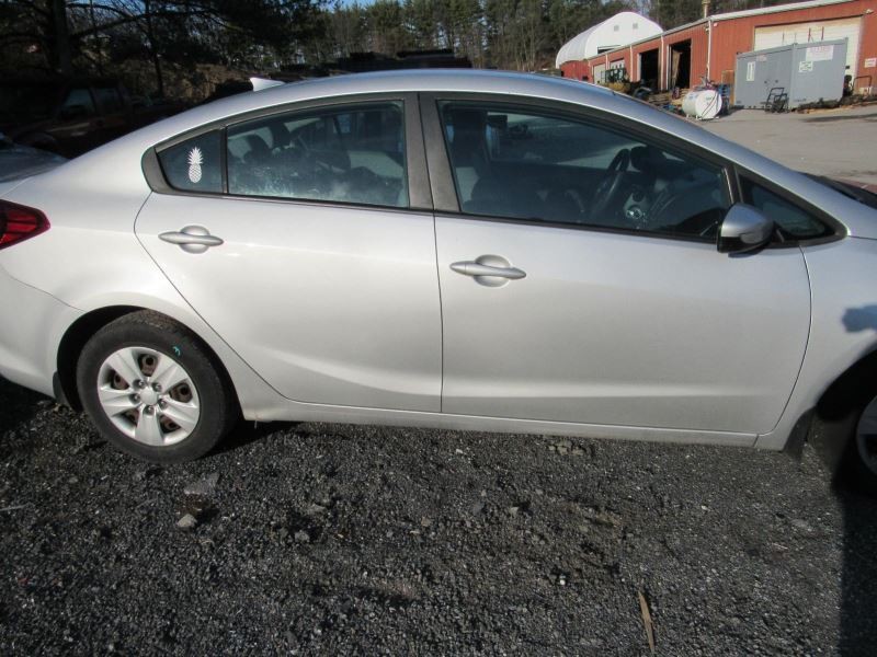 FORTE 2018 Glove Box 948084