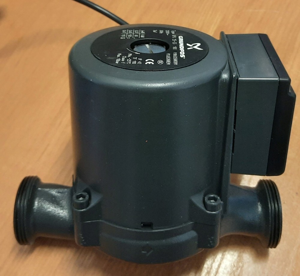 Grundfos UPS 25-55 Pump
