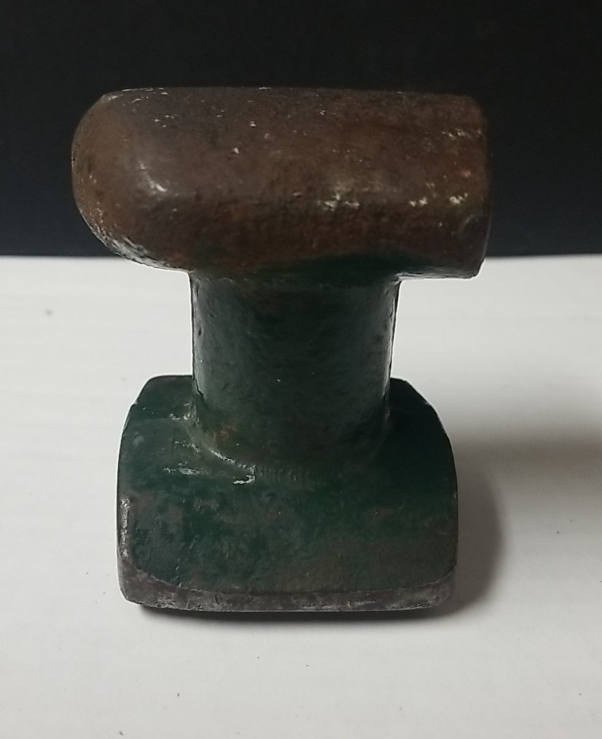 VINTAGE HAND ANVIL UNVERSAL BLOCK GENERAL AUTO BODY DOLLY