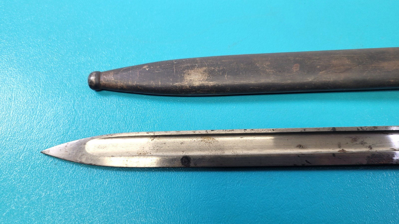 French Model 1892 Mannlicher Berthier Bayonet Knife + Scabbard First Var TR1080