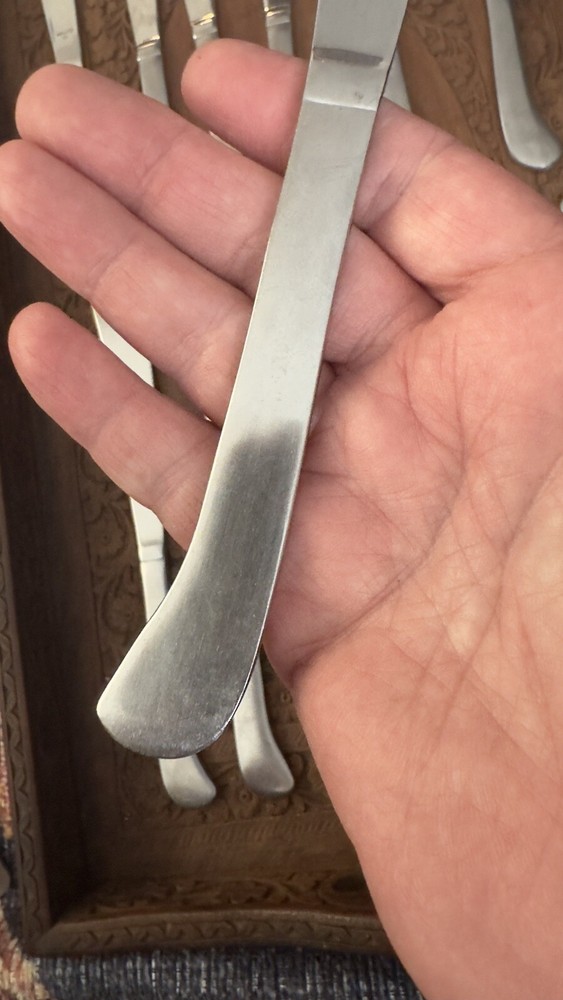 Walco 33 Knives Set Of 12