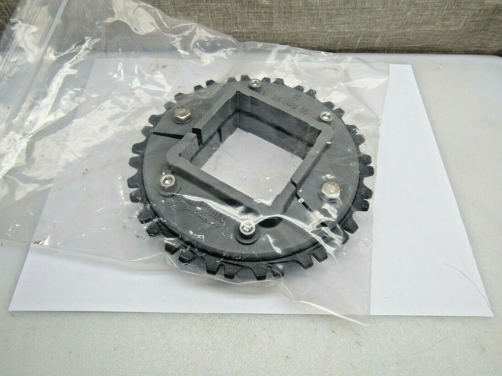 Intralox Split Plastic Conveyor Sprocket S900-18T 2-1/2" Square Bore