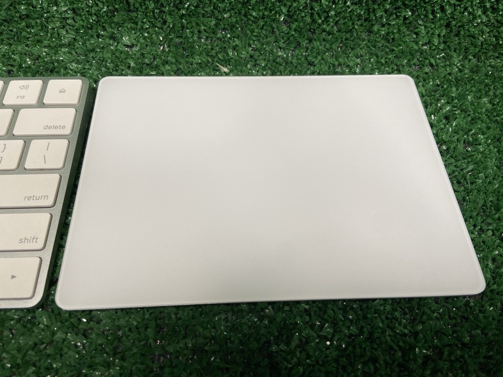 Apple A1644 Wireless Magic Keyboard 2 & A1535 Magic Trackpad 2, Working.