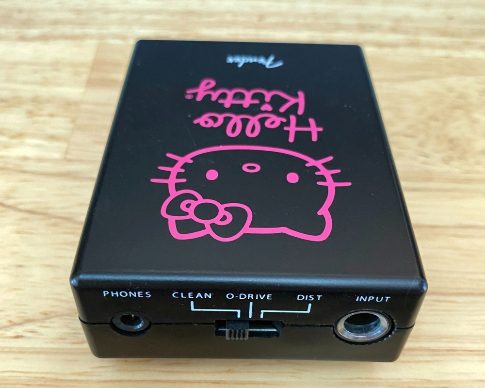 FENDER HELLO KITTY HEADPHONE AMP (Rare)