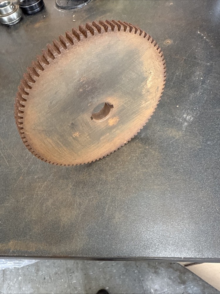 Globe 1688 Gear. B6145