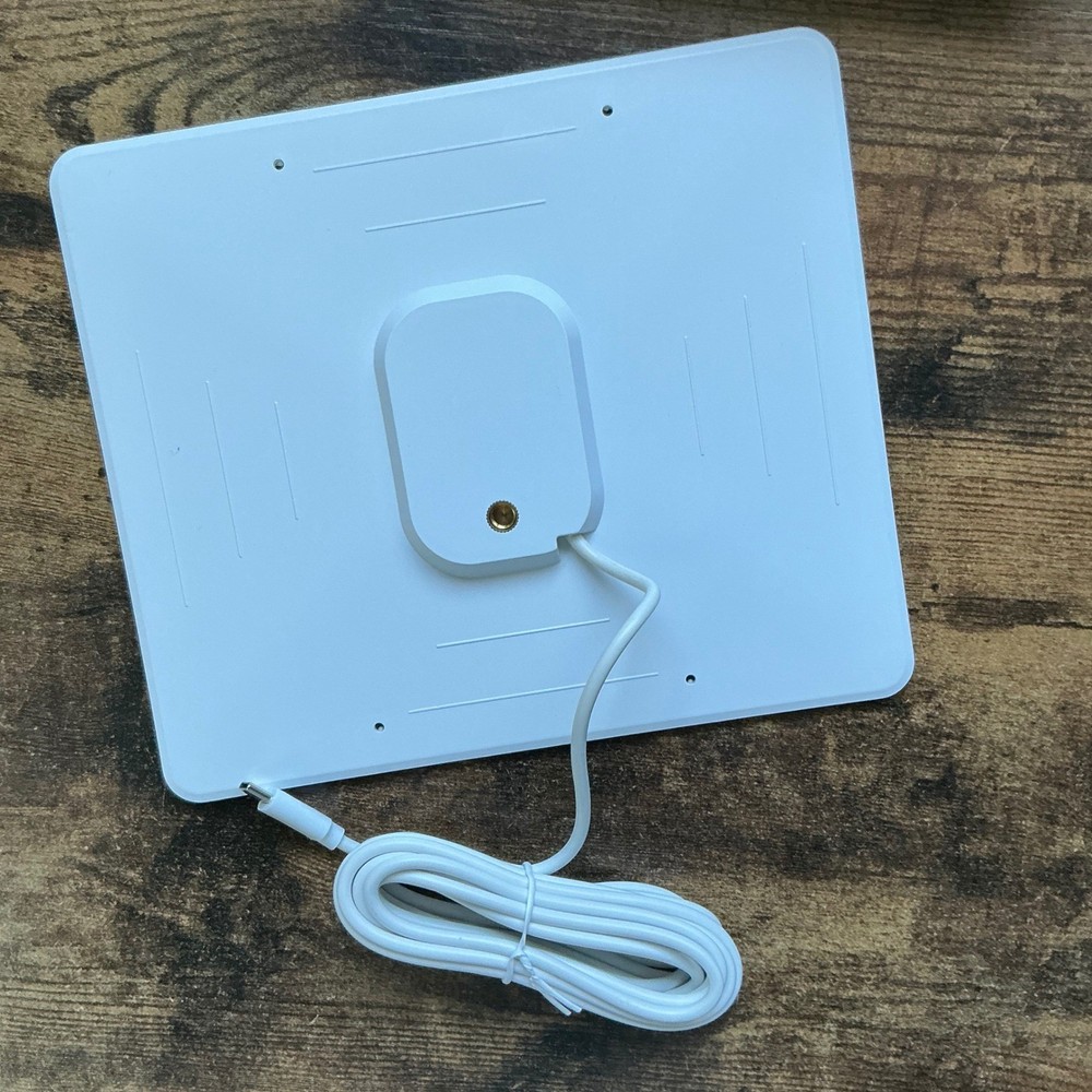 Solar Panel Kit for Security Camera Waterproof USB-C 360 Rotatable White