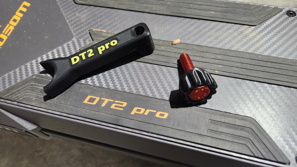 Ausom DT2 Pro Lift Hook Lock